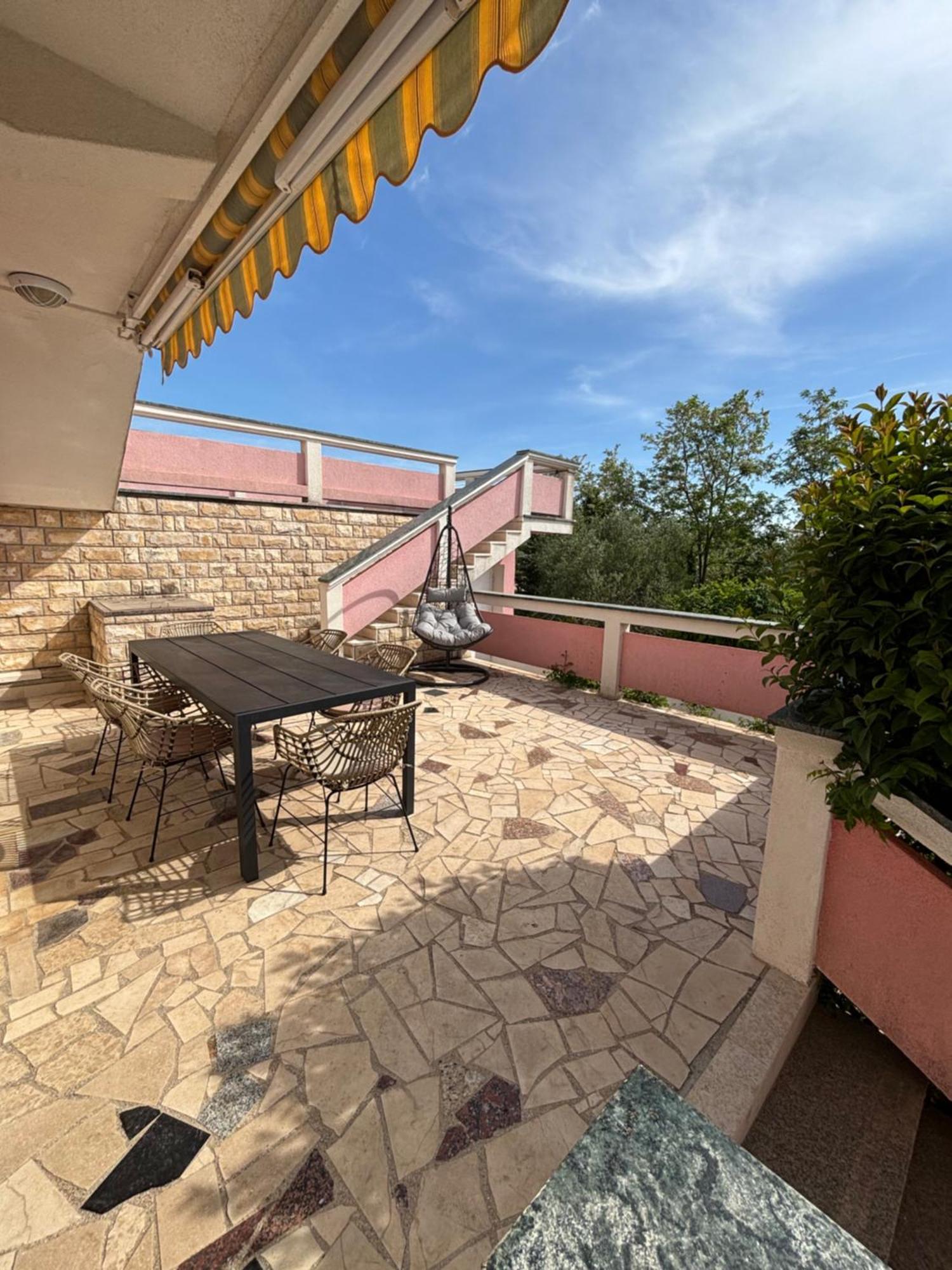 Guest House With Pool Ante Врси Экстерьер фото