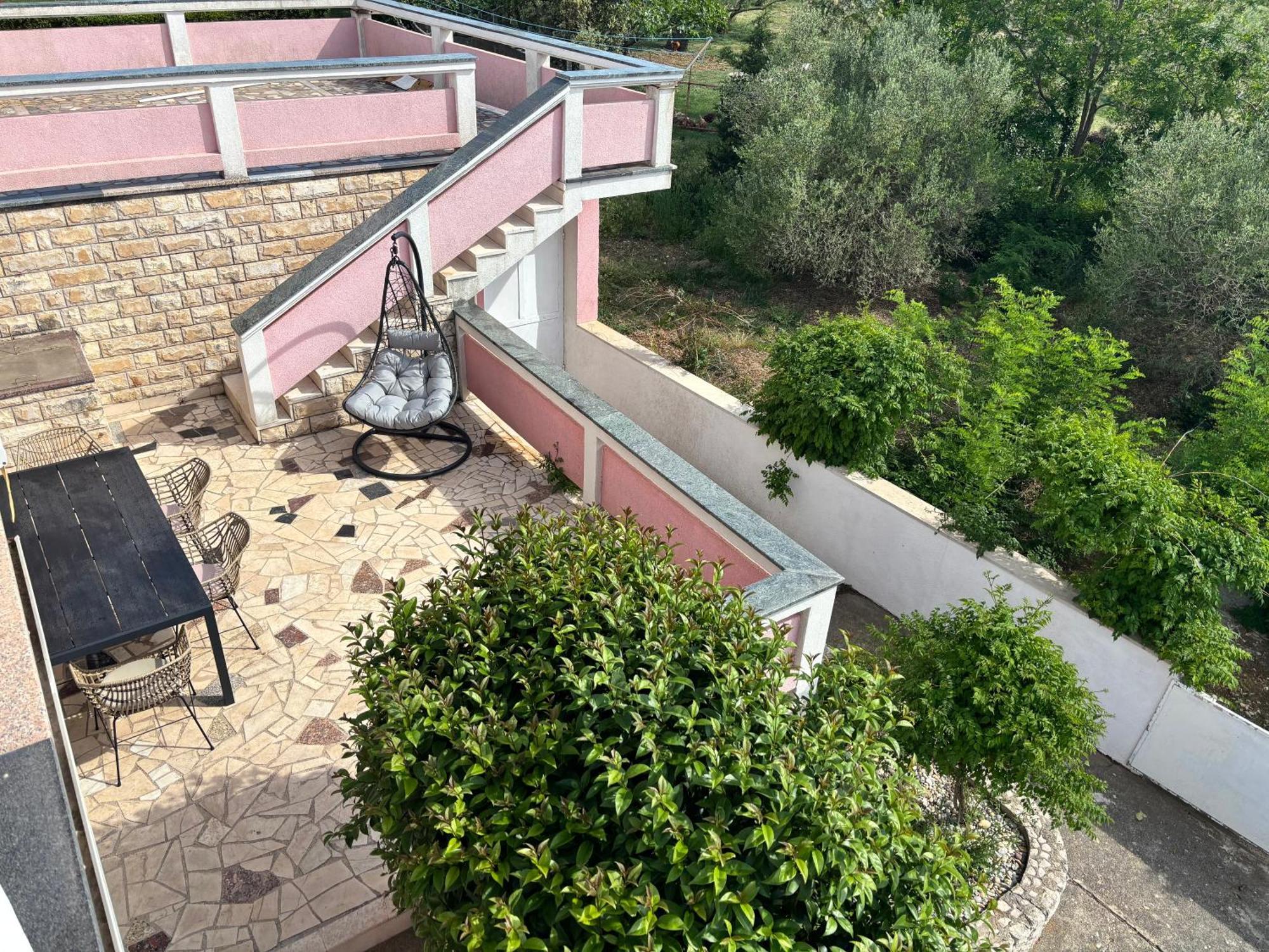Guest House With Pool Ante Врси Экстерьер фото